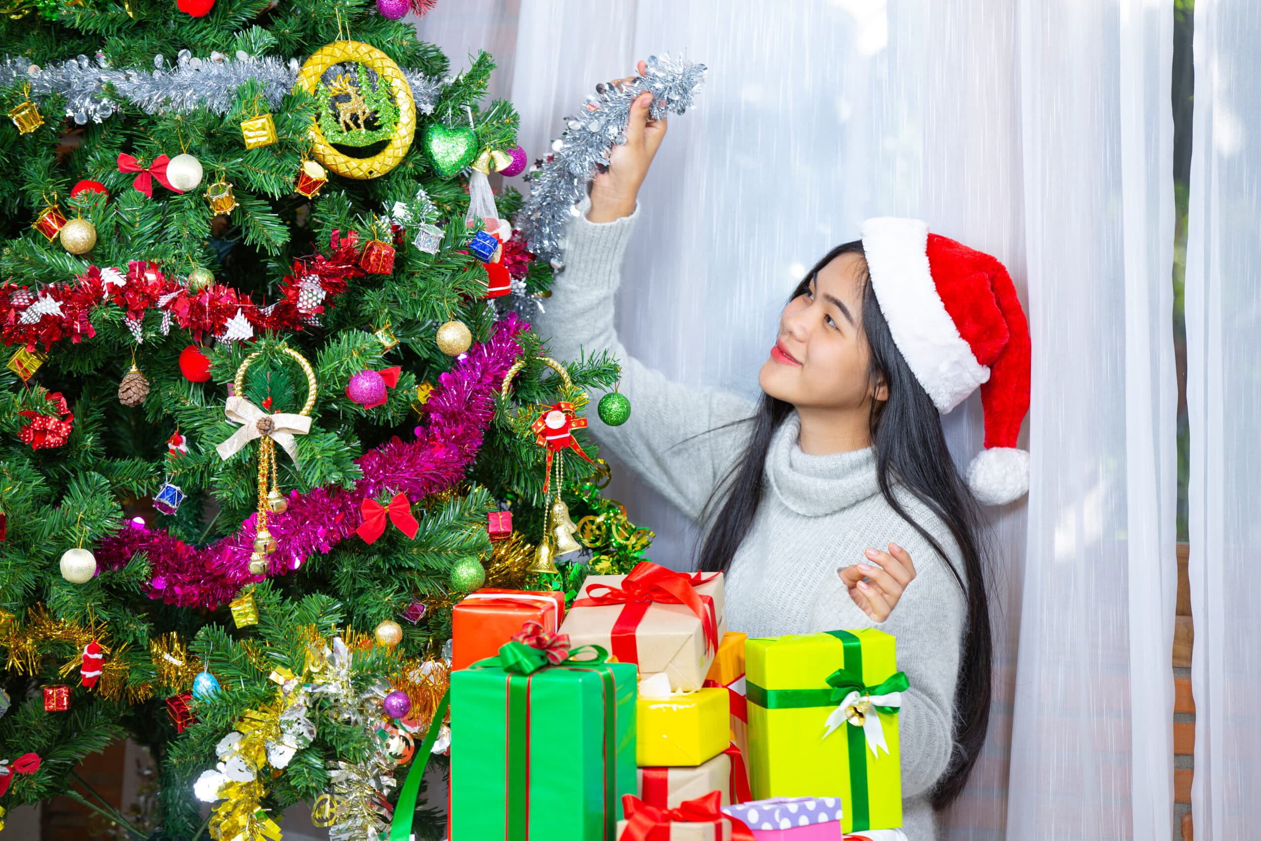 Going Home for the Holidays? We Gotchu, Your OFW Christmas Travel Checklist is Here!